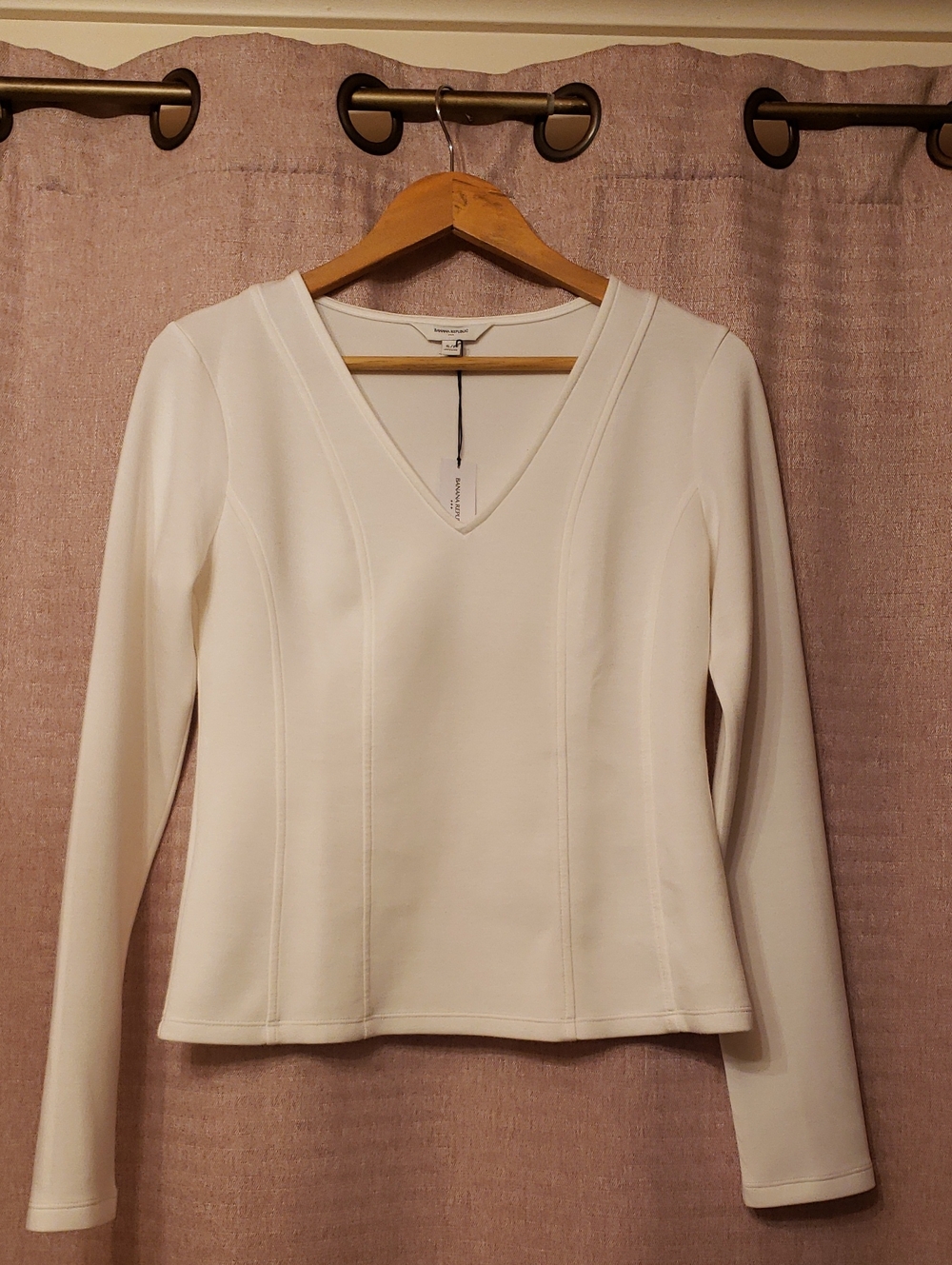 NWT BR Fitted Scuba Top in Soft White